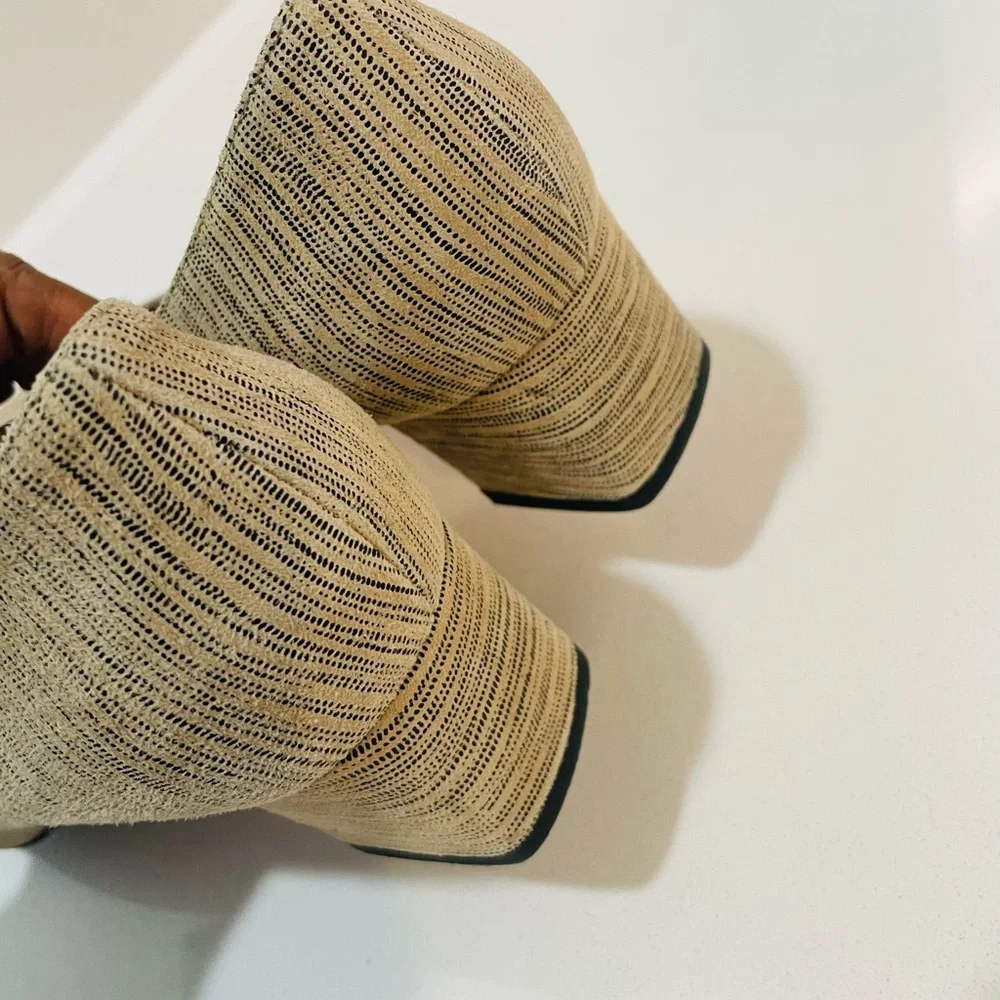 Aquatalia Pasha Stripped Block Heeled Pump